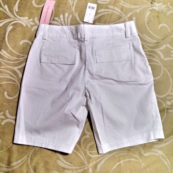 Banana Republic Stretch Shorts - Picture 4 of 6